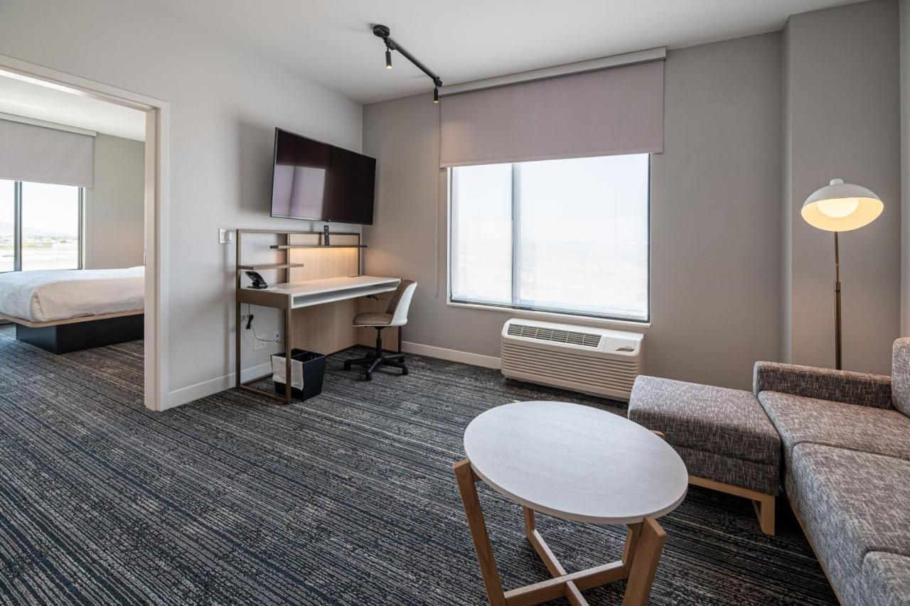 Towneplace Suites By Marriott Las Vegas North I-15 المظهر الخارجي الصورة